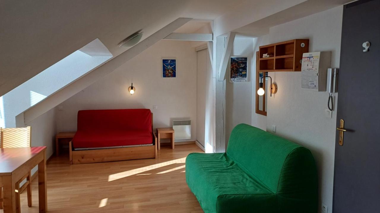 Studio Hyper Centre Lumineux Et Fonctionnel Luchon Bagnères-de-Luchon Buitenkant foto